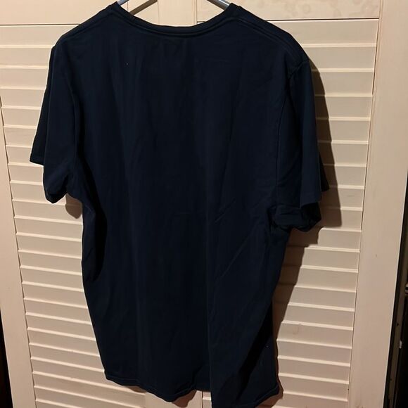 Levi’s men’s graphic shirt size extra large - Picture 4 of 5
